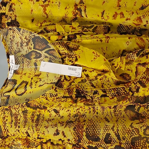 Snick print top - Picture 2 of 5